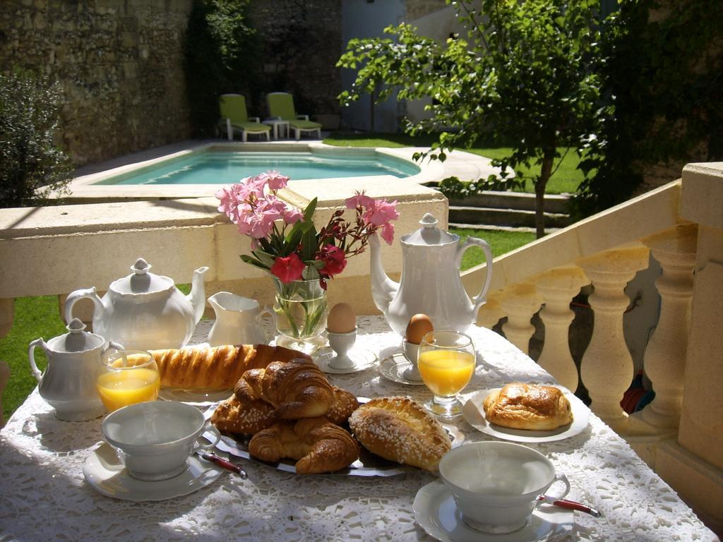 Bed and Breakfast Les Saisons Villeneuve-lès-Avignon Zewnętrze zdjęcie